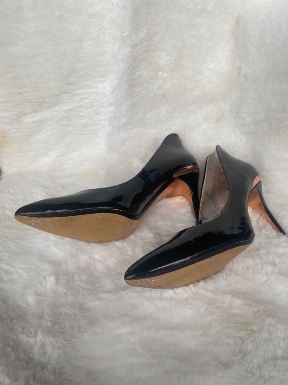 Ted Baker Pumps - Picture 2 of 5